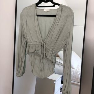 GREEN PLUNGING TIE TOP 💚